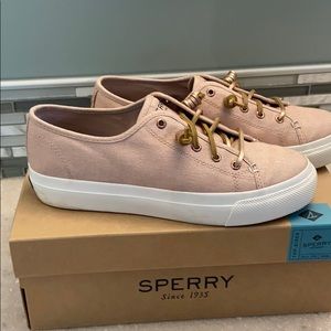 Sperry Sky Sail Rose sneakers.